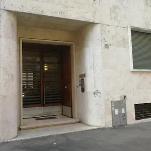  Appartamento Al 171 Locazione Turistica A 50mt Metro B1