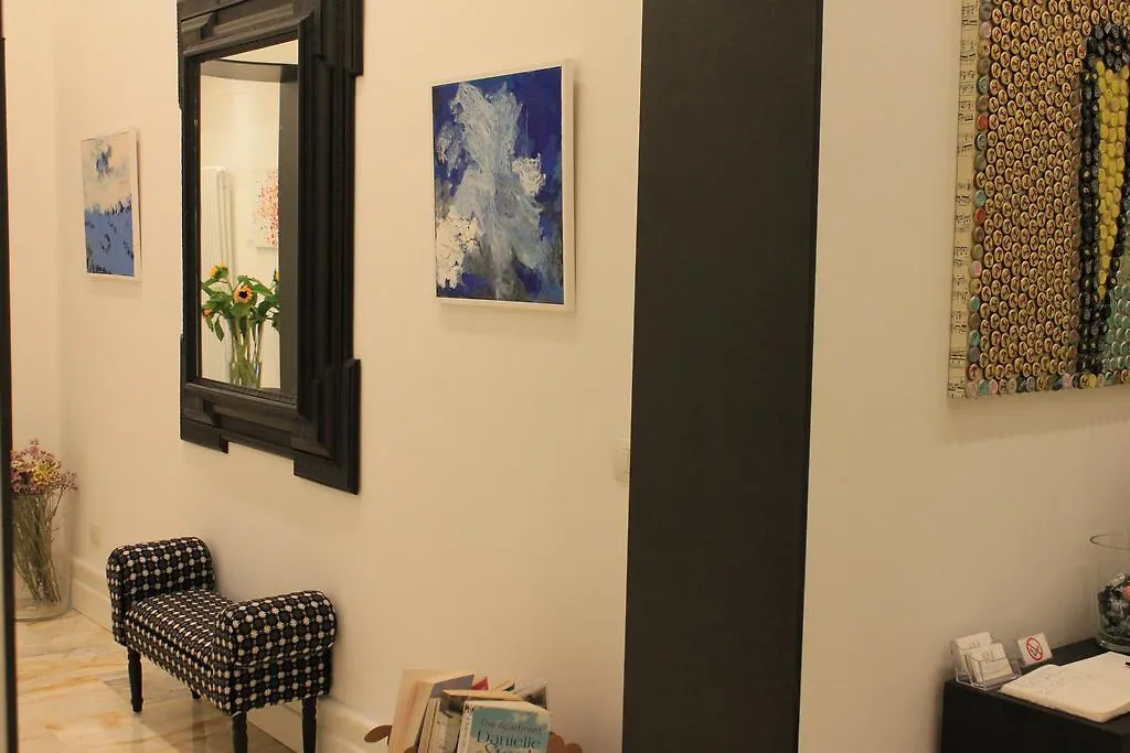 רומא 504 Corso Suites 3*,